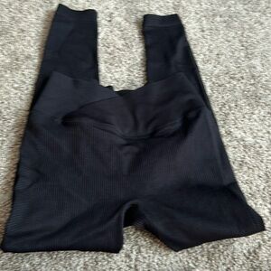 Small exercise leggings